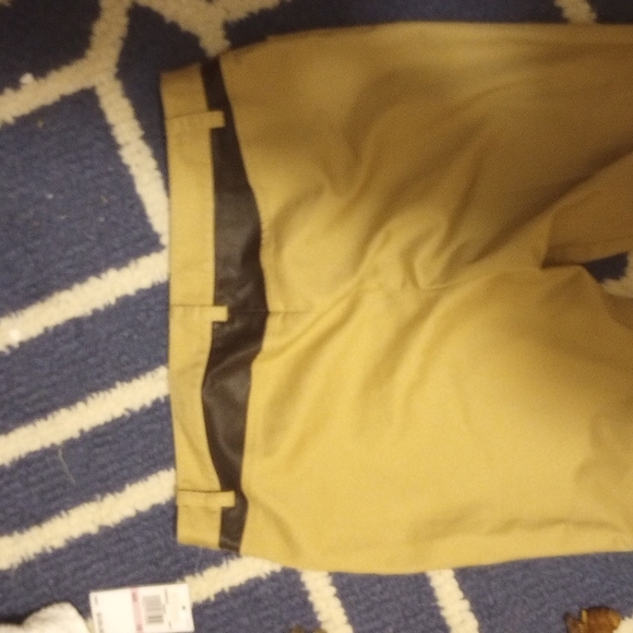 🚨💥NWT💥 Michael Kors Pants - Picture 4 of 5